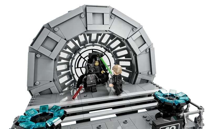 LEGO: Star Wars Emperor's Throne Room Diorama